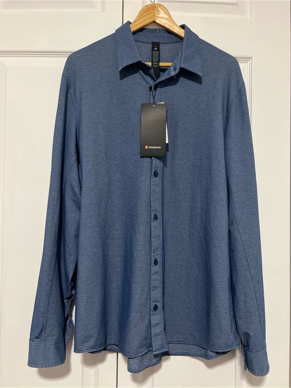 lululemon athletica Men's Casual Button-Down Shirt — Slate Blue
